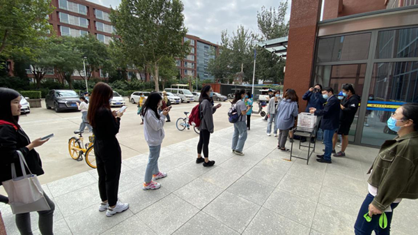 培育校园节粮“追光者”